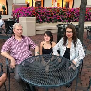 Meet your Posher, Mirna